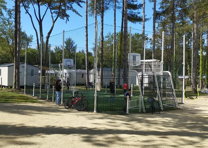 Mobil - 2 6p Bois De Bayadene