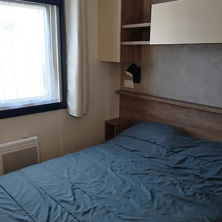 Mobil - 2 6p Bois De Bayadene * Piriac-sur-Mer