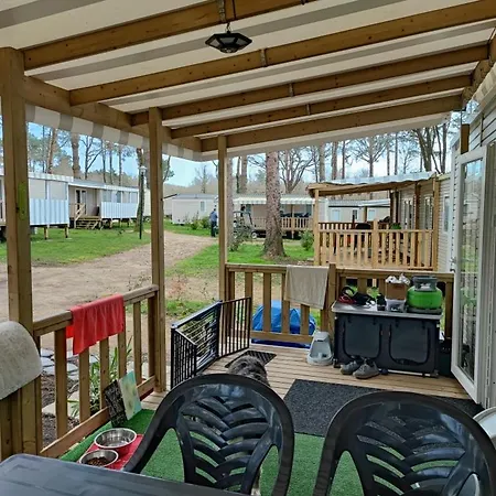 Mobil - 2 6p Bois De Bayadene * Piriac-sur-Mer